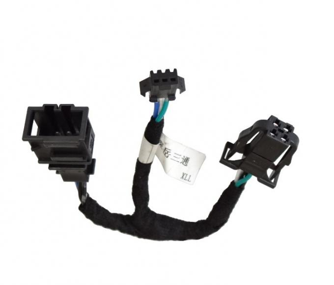Capacités de câblage pour camions automobiles Longueur de harnais 150 mm Voltage 300 V 1