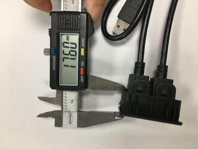 Chargeur de voiture câble USB câbles personnalisés pour Mitsubishi Dash Mount 0
