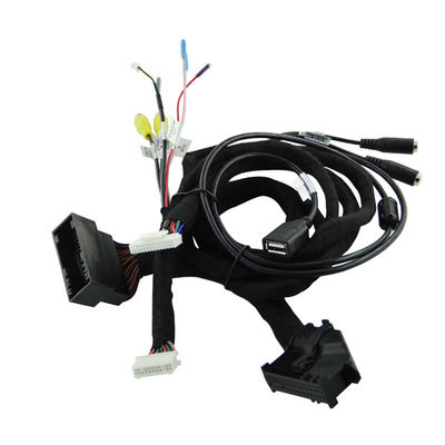 Tensions 12V câble de câblage de câble de câble stéréo OEM câble adaptateur de prise