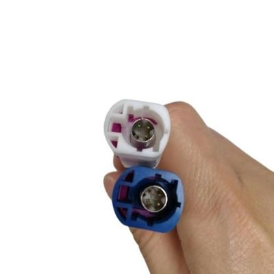 CCC câblage automatique harnais ODM Convertisseur aérien de radio de voiture câble USB Lvds